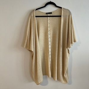 Fashion To Figure | Geometric | Short Sleeve Cardigan | Boho | Plus Size 1